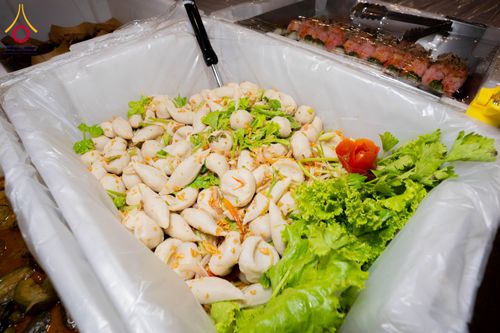 ภาพ No.306301:วันที่ 30 มกราคม พ.ศ. 2569 พิธีถวายภัตตาหารเป็นสังฆทาน แด่พระธรรมยาตรา ณ วัดพระธรรมกาย  จังหวัดปทุมธานี ในโครงการธรรมยาตรา กตัญญูบูชา มหาปูชนียาจารย์ พระมงคลเทพมุนี(สด จนฺทสโร) พระผู้ปราบมาร อนุสรณ์สถาน 7 แห่ง ปีที่ 14