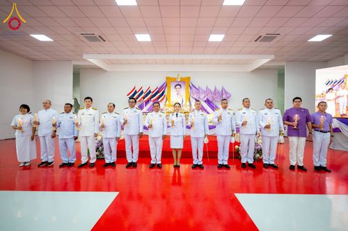 ภาพ No.227301:วันอังคารที่ 3 มิถุนายน พ.ศ. 2568 นายอำเภอคลองหลวง นำพสกนิกรรวมใจภักดิ์ สมเด็จพระนางเจ้าฯ พระบรมราชินี เนื่องในโอกาสวันเฉลิมพระชนมพรรษา ณ อาคารปลูกศรัทธา 2 วัดพระธรรมกาย อ.คลองหลวง จ.ปทุมธานี