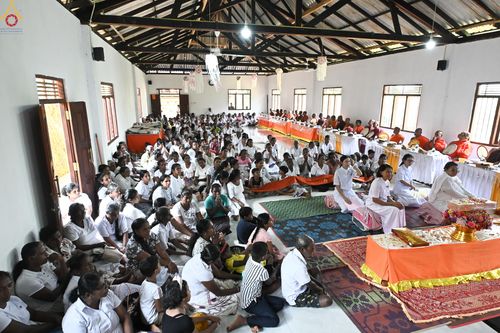 ภาพ No.278820:วันที่ 1 พฤศจิกายน  2568  กฐินสมทบวัดต่างประเทศ โดยคณะศิษยานุศิษย์ บูชาธรรม 81 ปี หลวงพ่อธัมมชโย ณ วัดธรรมรักษิตาราม ประเทศศรีลังกา