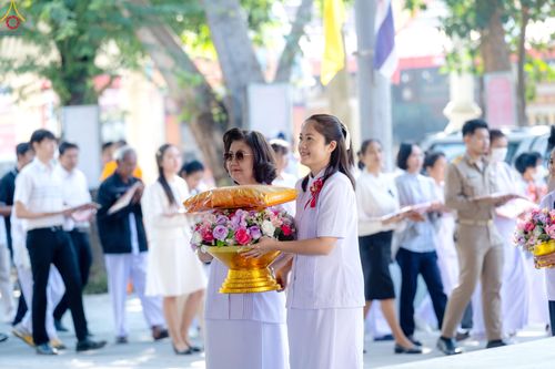 ภาพ No.293173:วันที่ 12 มกราคม พ.ศ. 2569 พิธีทอดผ้าป่าทำนุบำรุงศาสนสถาน ณ วัดไผ่โรงวัว ต.บางตาเถร อ.สองพี่น้อง จ.สุพรรณบุรี ในโครงการธรรมยาตรา กตัญญูบูชา มหาปูชนียาจารย์ พระมงคลเทพมุนี(สด จนฺทสโร) พระผู้ปราบมาร อนุสรณ์สถาน 7 แห่ง ปีที่ 14