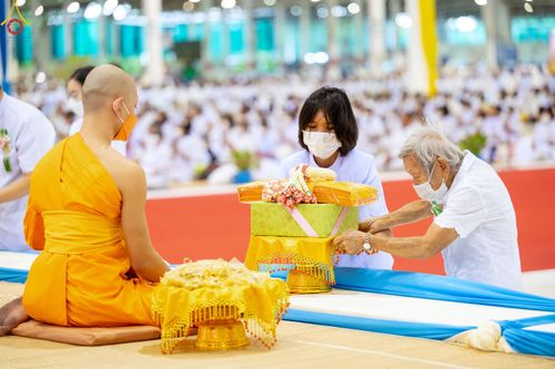 ภาพ No.83916:พิธีมุทิตาอุปสมบทพระมหาเปรียญธรรม ในวันอาทิตย์ที่ 2 กรกฎาคม พ.ศ.2566 ณ สภาธรรมกายสากล วัดพระธรรมกาย