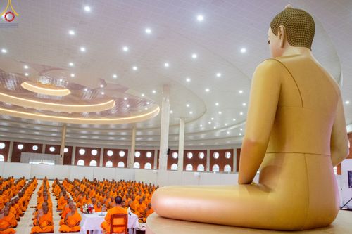 ภาพ No.79976:สามเณรฟังธรรม ปฎิบัติธรรม ในโครงการบรรพชาสามเณรหมู่ ประเทศเนปาล วันที่ 20 มีนาคม พ.ศ.2566