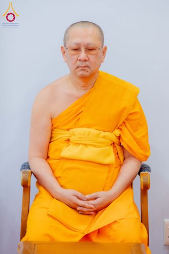 ภาพ No.313258:วันอาทิตย์ที่ 8 มีนาคม พ.ศ. 2569 พิธีสมโภชรูปเหมือนพระมงคลเทพมุนี (สด จนฺทสโร) และพิธีทอดผ้าป่าสามัคคีเพื่อสร้างวิหารพระมงคลเทพมุนี ณ วัดพุทธเคปทาวน์ ประเทศแอฟริกาใต้