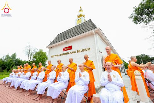 ภาพ No.336689:วันศุกร์ที่ 12 มิถุนายน พ.ศ. 2569 พิธีตัดปอยผมและพิธีปลงผมนาคธรรมทายาท  ภาคพื้นยุโรป รุ่นที่ 11   ณ วัดพระธรรมกายเบลเยียม ประเทศเบลเยียม