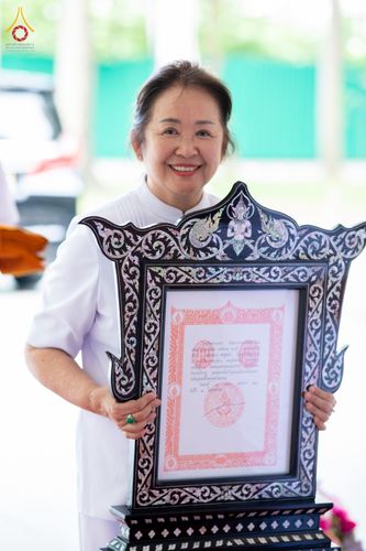 ภาพ No.332293:วันเสาร์ที่ 6 มิถุนายน พ.ศ.2569 พิธีต้อนรับสัญญาบัตร พัดยศ พระราชภาวนาวชิรวิเทศ วิ. ณ อุโบสถพระไตรปิฏก วัดพระธรรมกาย