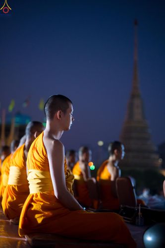 ภาพ No.294331:วันที่ 14 มกราคม พ.ศ. 2569 พิธีตักบาตรพระธรรมยาตรา ณ วัดสองพี่น้อง ต.ต้นตาล อ.สองพี่น้อง จ.สุพรรณบุรี ในโครงการธรรมยาตรา กตัญญูบูชา มหาปูชนียาจารย์ พระมงคลเทพมุนี(สด จนฺทสโร) พระผู้ปราบมาร อนุสรณ์สถาน 7 แห่ง ปีที่ 14