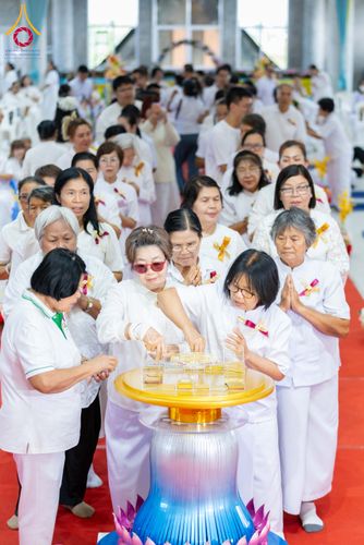 ภาพ No.315704:วันอาทิตย์ ที่ 22 มีนาคม พ.ศ. 2569 พิธีทอดผ้าป่าฉลองพระประธาน พิธีประดิษฐานพระบรมสารีริกธาตุในองค์พระประธาน พิธีจารึกชื่อบรรจุในแผ่นฌาน ณ ศูนย์ปฏิบัติธรรมสมุทรปราการ (บางบ่อ)