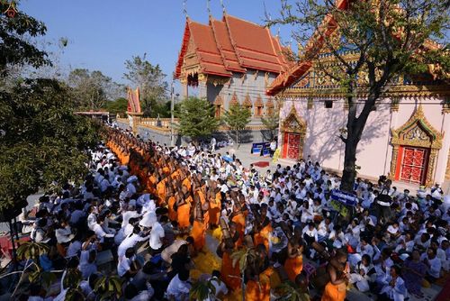 ภาพ No.12461:ประมวลภาพธุดงค์ธรรมชัย ปีที่ 4 วันที่ 5 มกราคม พ.ศ. 2558 