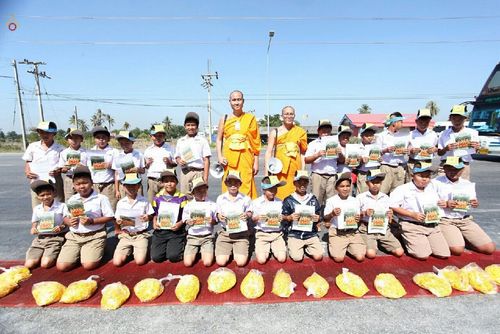 ภาพ No.12537:ประมวลภาพธุดงค์ธรรมชัย ปีที่ 4 วันที่ 6 มกราคม พ.ศ. 2558 