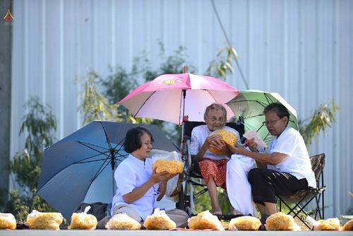 ภาพ No.12499:ประมวลภาพธุดงค์ธรรมชัย ปีที่ 4 วันที่ 6 มกราคม พ.ศ. 2558 