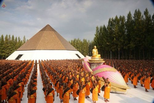ภาพ No.12977:ประมวลภาพธุดงค์ธรรมชัย ปีที่ 4 วันที่ 9 มกราคม 2558