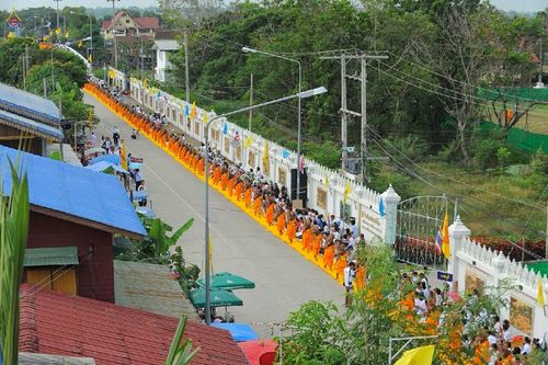 ภาพ No.13009:ประมวลภาพธุดงค์ธรรมชัย ปีที่ 4 วันที่ 9 มกราคม 2558