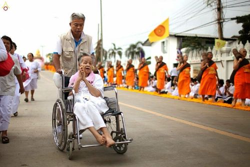 ภาพ No.13010:ประมวลภาพธุดงค์ธรรมชัย ปีที่ 4 วันที่ 9 มกราคม 2558
