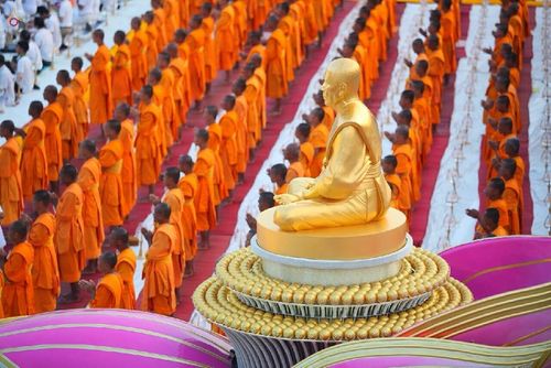 ภาพ No.13034:ประมวลภาพธุดงค์ธรรมชัย ปีที่ 4 วันที่ 9 มกราคม 2558