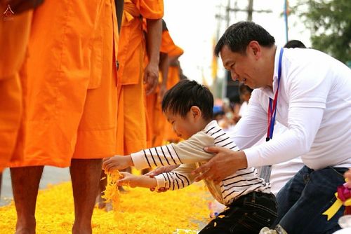 ภาพ No.12744: ประมวลภาพธุดงค์ธรรมชัย ปีที่ 4 วันที่ 10 มกราคม พ.ศ. 2558