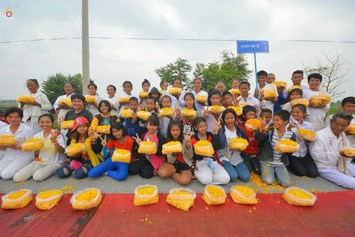 ภาพ No.12799: ประมวลภาพธุดงค์ธรรมชัย ปีที่ 4 วันที่ 10 มกราคม พ.ศ. 2558