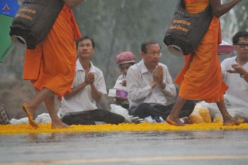 ภาพ No.12806: ประมวลภาพธุดงค์ธรรมชัย ปีที่ 4 วันที่ 10 มกราคม พ.ศ. 2558