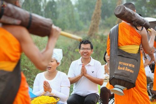 ภาพ No.12810: ประมวลภาพธุดงค์ธรรมชัย ปีที่ 4 วันที่ 10 มกราคม พ.ศ. 2558