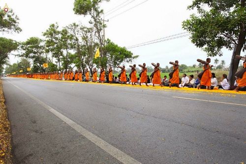 ภาพ No.12857:ประมวลภาพธุดงค์ธรรมชัย ปีที่ 4 วันที่ 11 มกราคม พ.ศ. 2558 
