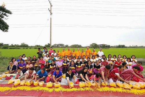 ภาพ No.13114:ประมวลภาพธุดงค์ธรรมชัย ปีที่ 4 วันที่ 12 มกราคม 2558