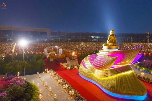 ภาพ No.15439:ประมวลภาพธุดงค์ธรรมชัย ปีที่ 4 วันที่ 31 มกราคม พ.ศ. 2558