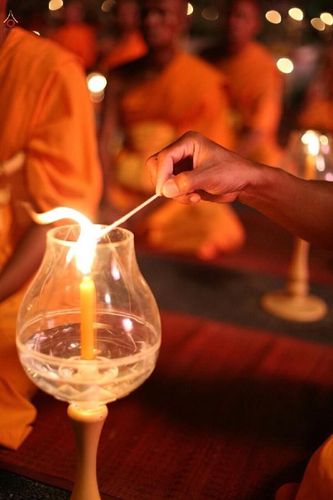 ภาพ No.15625:ประมวลภาพพิธีอัญเชิญรูปหล่อทองคำพระมงคลเทพมุนี (สด จนฺทสโร) ประดิษฐาน ณ วัดโบสถ์บน