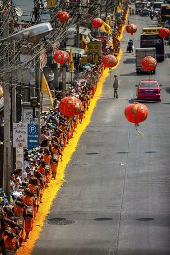 ภาพ No.15708:ประมวลภาพพิธีอัญเชิญรูปหล่อทองคำพระมงคลเทพมุนี (สด จนฺทสโร) ประดิษฐาน ณ วัดโบสถ์บน