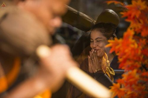 ภาพ No.15772:ประมวลภาพพิธีอัญเชิญรูปหล่อทองคำพระมงคลเทพมุนี (สด จนฺทสโร) ประดิษฐาน ณ วัดโบสถ์บน