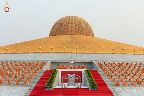 ภาพ No.15997:ประมวลภาพวันมาฆบูชา วันพุธที่ 4 มีนาคม พ.ศ.2558 ณ วัดพระธรรมกาย จ.ปทุมธานี