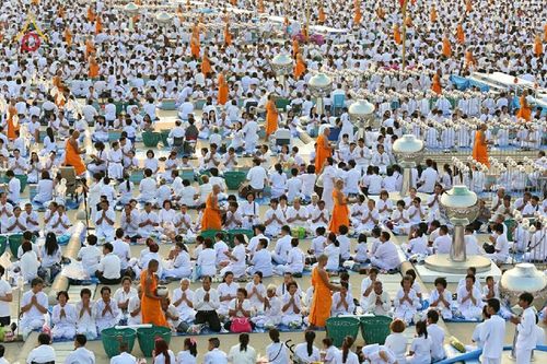 ภาพ No.16020:ประมวลภาพวันมาฆบูชา วันพุธที่ 4 มีนาคม พ.ศ.2558 ณ วัดพระธรรมกาย จ.ปทุมธานี