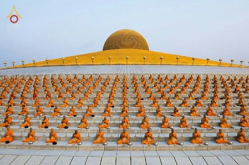 ภาพ No.16032:ประมวลภาพวันมาฆบูชา วันพุธที่ 4 มีนาคม พ.ศ.2558 ณ วัดพระธรรมกาย จ.ปทุมธานี