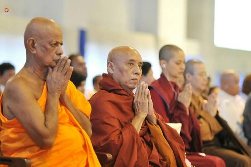 ภาพ No.16053:ประมวลภาพวันมาฆบูชา วันพุธที่ 4 มีนาคม พ.ศ.2558 ณ วัดพระธรรมกาย จ.ปทุมธานี