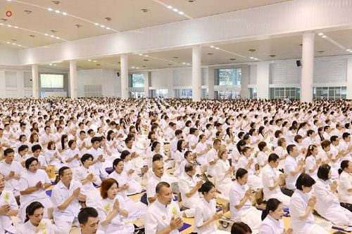 ภาพ No.16066:ประมวลภาพวันมาฆบูชา วันพุธที่ 4 มีนาคม พ.ศ.2558 ณ วัดพระธรรมกาย จ.ปทุมธานี