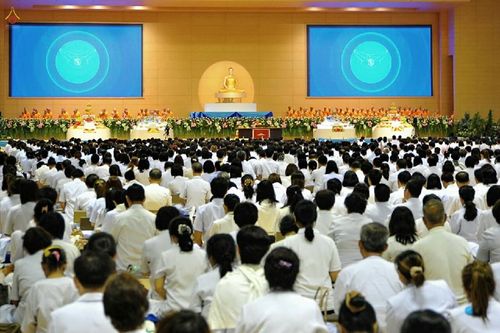 ภาพ No.16080:ประมวลภาพวันมาฆบูชา วันพุธที่ 4 มีนาคม พ.ศ.2558 ณ วัดพระธรรมกาย จ.ปทุมธานี