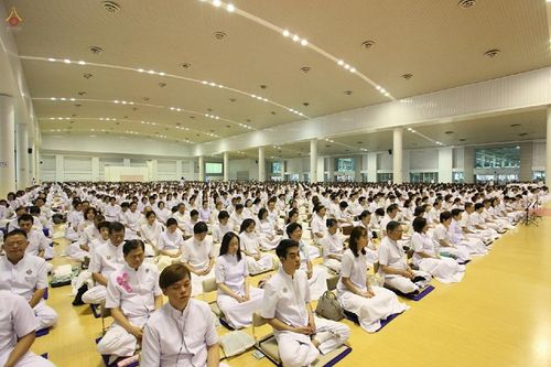 ภาพ No.16068:ประมวลภาพวันมาฆบูชา วันพุธที่ 4 มีนาคม พ.ศ.2558 ณ วัดพระธรรมกาย จ.ปทุมธานี