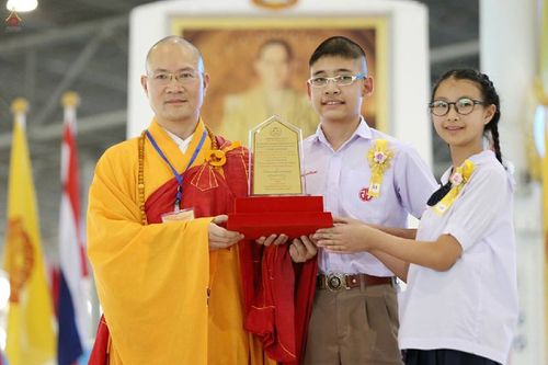 ภาพ No.16105:ประมวลภาพวันมาฆบูชา วันพุธที่ 4 มีนาคม พ.ศ.2558 ณ วัดพระธรรมกาย จ.ปทุมธานี