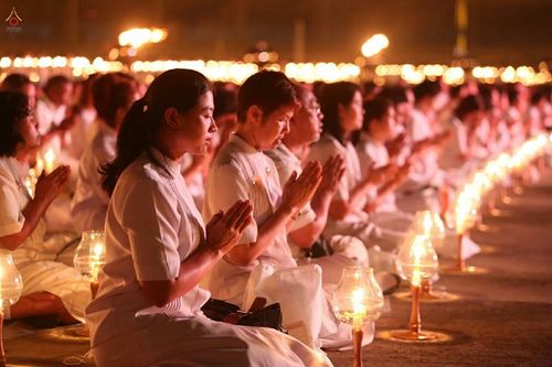 ภาพ No.15927:ประมวลภาพวันมาฆบูชา วันพุธที่ 4 มีนาคม พ.ศ.2558 ณ วัดพระธรรมกาย จ.ปทุมธานี