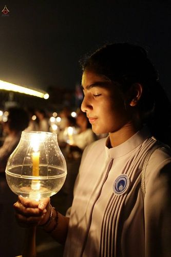 ภาพ No.15920:ประมวลภาพวันมาฆบูชา วันพุธที่ 4 มีนาคม พ.ศ.2558 ณ วัดพระธรรมกาย จ.ปทุมธานี
