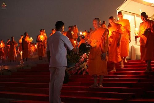 ภาพ No.15919:ประมวลภาพวันมาฆบูชา วันพุธที่ 4 มีนาคม พ.ศ.2558 ณ วัดพระธรรมกาย จ.ปทุมธานี