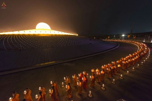ภาพ No.15945:ประมวลภาพวันมาฆบูชา วันพุธที่ 4 มีนาคม พ.ศ.2558 ณ วัดพระธรรมกาย จ.ปทุมธานี