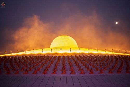 ภาพ No.15946:ประมวลภาพวันมาฆบูชา วันพุธที่ 4 มีนาคม พ.ศ.2558 ณ วัดพระธรรมกาย จ.ปทุมธานี