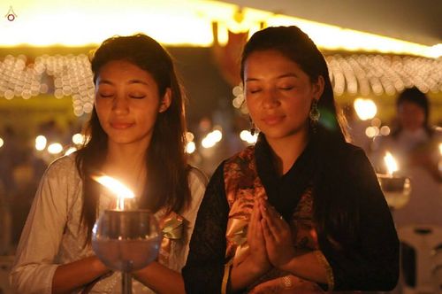 ภาพ No.15953:ประมวลภาพวันมาฆบูชา วันพุธที่ 4 มีนาคม พ.ศ.2558 ณ วัดพระธรรมกาย จ.ปทุมธานี