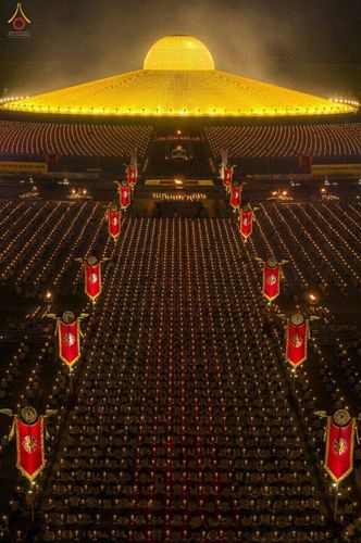 ภาพ No.15969:ประมวลภาพวันมาฆบูชา วันพุธที่ 4 มีนาคม พ.ศ.2558 ณ วัดพระธรรมกาย จ.ปทุมธานี