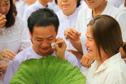 ประมวลภาพพิธีปลงผมธรรมทายาท รุ่นบูชาธรรม 71 ปี พระเทพญาณมหามุนี