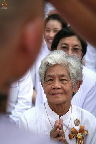 ภาพ No.16212:ประมวลภาพพิธีปลงผมธรรมทายาท รุ่นบูชาธรรม 71 ปี พระเทพญาณมหามุนี