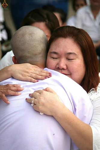 ภาพ No.16223:ประมวลภาพพิธีปลงผมธรรมทายาท รุ่นบูชาธรรม 71 ปี พระเทพญาณมหามุนี