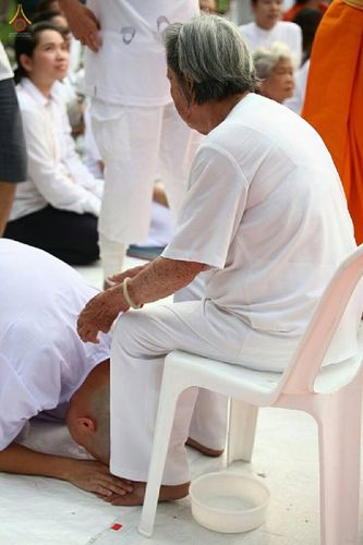 ภาพ No.16224:ประมวลภาพพิธีปลงผมธรรมทายาท รุ่นบูชาธรรม 71 ปี พระเทพญาณมหามุนี