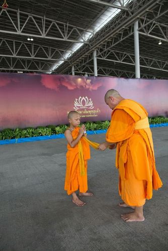ภาพ No.16245:ประมวลภาพวันสามเณรทั่วไทยรวมใจเพื่อฟื้นฟูพระพุทธศาสนา ครั้งที่ 1