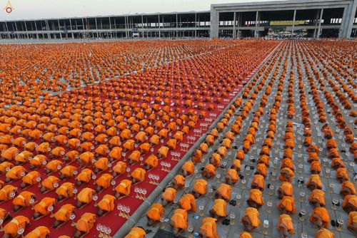 ภาพ No.16254:ประมวลภาพวันสามเณรทั่วไทยรวมใจเพื่อฟื้นฟูพระพุทธศาสนา ครั้งที่ 1