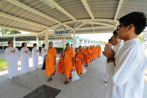 ภาพ No.16258:ประมวลภาพวันสามเณรทั่วไทยรวมใจเพื่อฟื้นฟูพระพุทธศาสนา ครั้งที่ 1